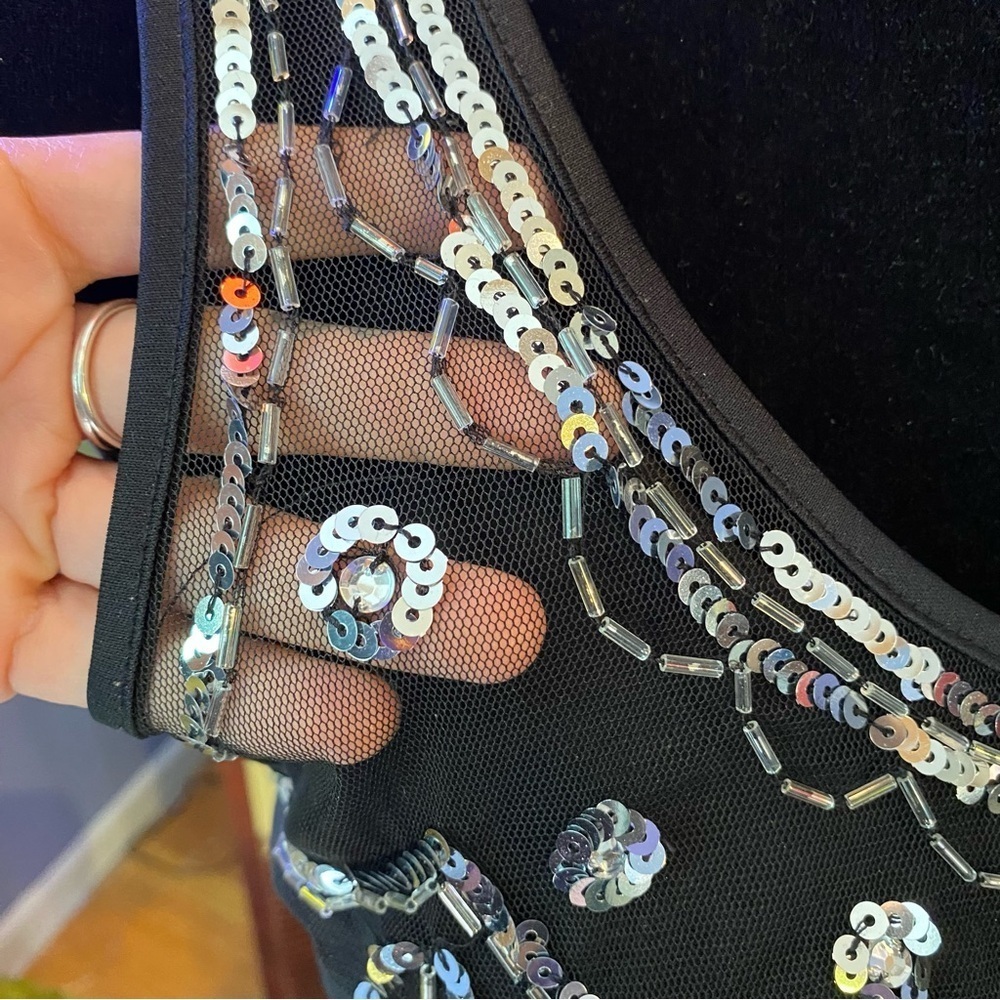 Vintage Y2K Candie’s Black Mesh Sequin Tank Top - Picture 6 of 8